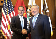 Vietnam seeks San Francisco support for international financial center